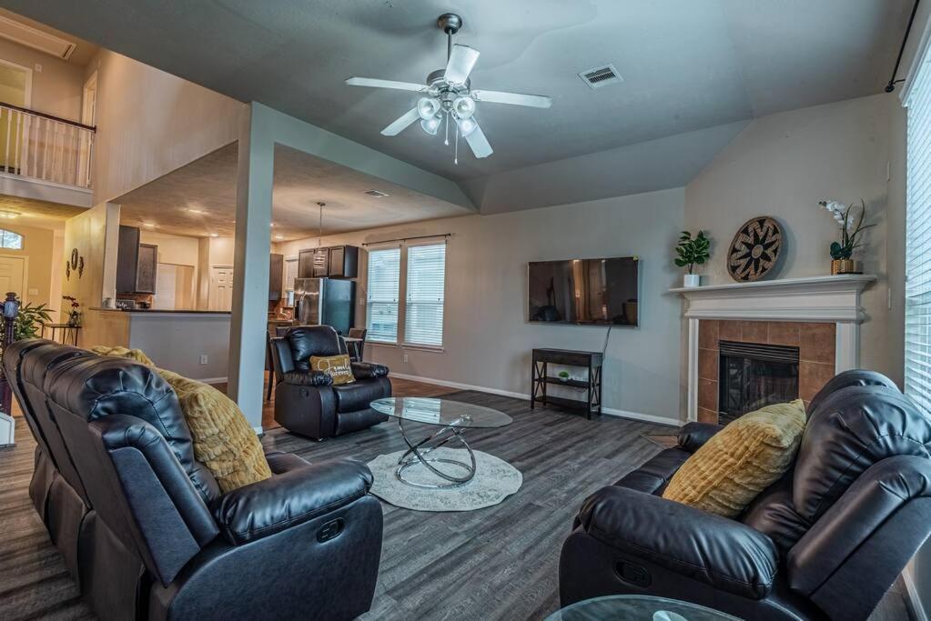 New Beautiful 4/Br Vacation Home Katy Buitenkant foto